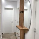 Illyrian Elite Gjiri I Lalezit Apartmán *