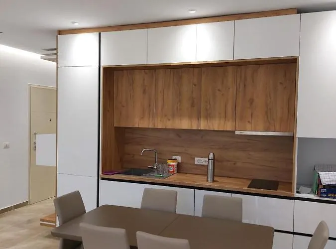 Illyrian Elite Gjiri I Lalezit